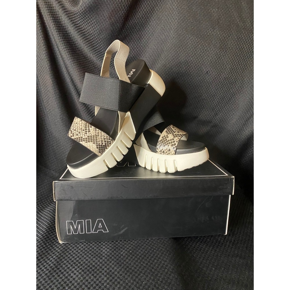 MIA Amilia Snakeskin Platform Sandals Women 5 Black Cream Lug Sole MH0582J NEW